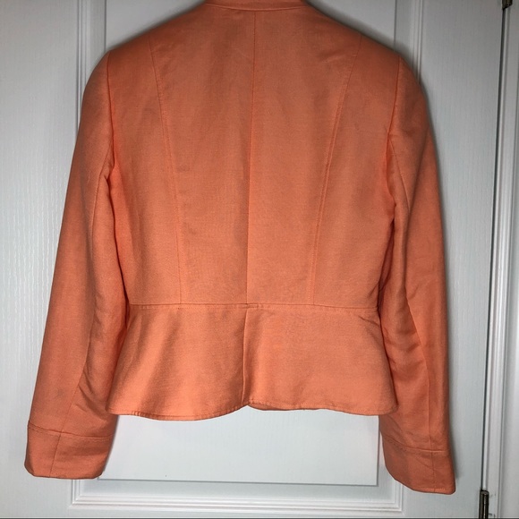 TAHARI Blazer - Picture 5 of 8